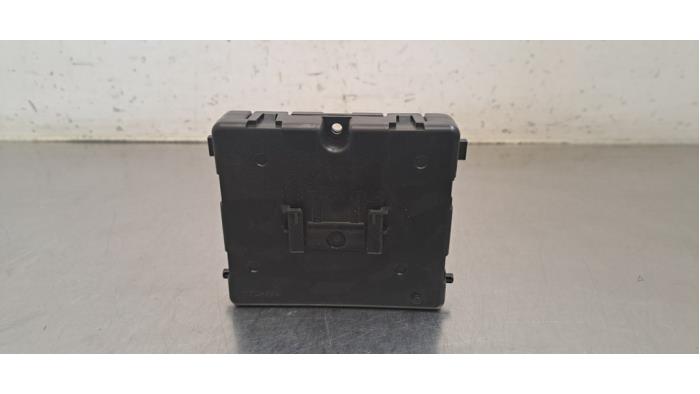Używane Modul climatronic Renault Arkana (RJLL) 1.3 TCe 140 16V Cena € 163,35 Z VAT oferowane przez Autohandel Didier