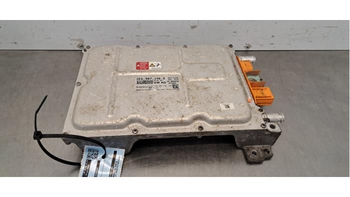 Używane DC/CD konwertor Audi Q4 (F4B) 40 e-tron 77 kWh Cena € 60,50 Z VAT oferowane przez Autohandel Didier