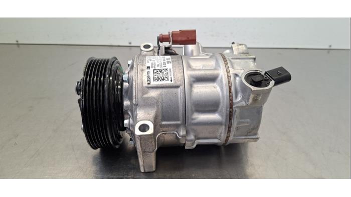 Usagé Compresseur de clim Skoda Fabia IV (PJ3) 1.0 TSI 12V Prix € 102,85 Prix TTC proposé par Autohandel Didier