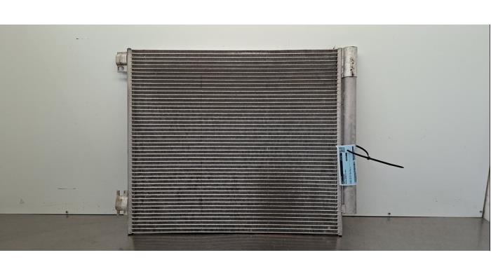 Usagé Condenseur de climatisation Nissan Qashqai (J12) 1.3 DIG-T MHEV 16V Prix € 102,85 Prix TTC proposé par Autohandel Didier