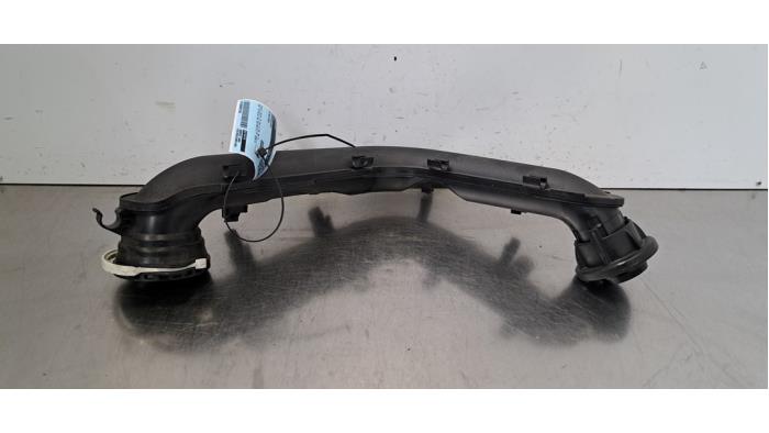 Gebrauchte Intercooler Rohr Volkswagen Polo VI (AW1) 1.0 TSI 12V Preis € 24,20 Mit Mehrwertsteuer angeboten von Autohandel Didier
