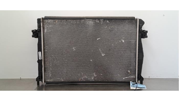 Used Radiator Volkswagen Polo VI (AW1) 1.0 TSI 12V Price € 133,10 Inclusive VAT offered by Autohandel Didier