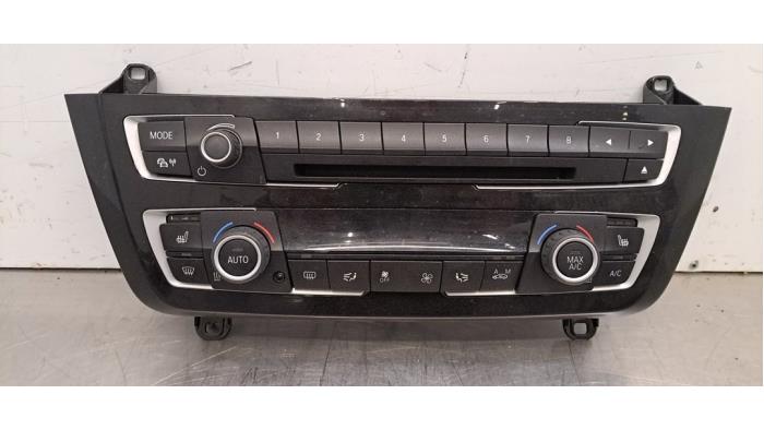 Gebrauchte Klimabedienteil BMW 4 serie Gran Coupe (F36) 420i 2.0 TwinPower Turbo 16V Preis € 163,35 Mit Mehrwertsteuer angeboten von Autohandel Didier