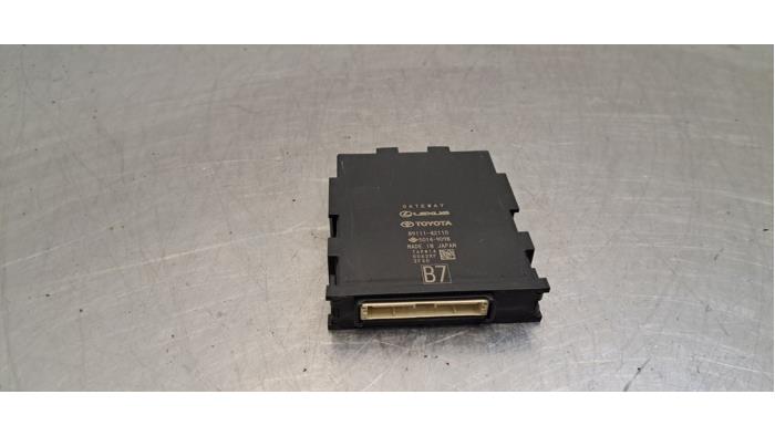 Używane Modul gateway Toyota bZ4X AWD 71 kWh Cena € 102,85 Z VAT oferowane przez Autohandel Didier