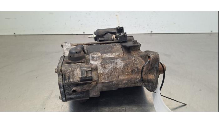 Gebrauchte Anlasser Toyota Hilux V/VI 2.8 D4D-F 16V 4x4 Preis € 332,75 Mit Mehrwertsteuer angeboten von Autohandel Didier