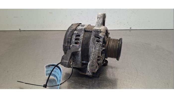 Used Dynamo Toyota Hilux V/VI 2.8 D4D-F 16V 4x4 Price € 199,65 Inclusive VAT offered by Autohandel Didier