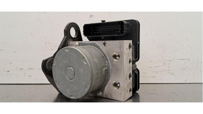 Usagé Pompe ABS Skoda Fabia IV (PJ3) 1.0 TSI 12V Prix € 266,20 Prix TTC proposé par Autohandel Didier