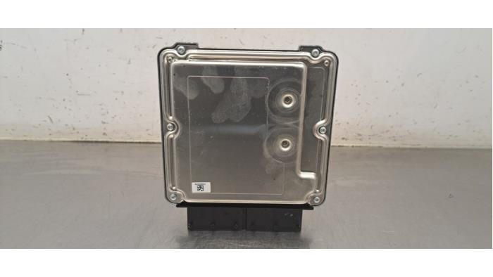 Used Engine management computer Volkswagen Golf VIII (CD1) 2.0 TDI BlueMotion 16V Price € 399,30 Inclusive VAT offered by Autohandel Didier