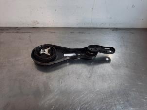 Engine mount from a Skoda Fabia IV (PJ3) 1.0 TSI 12V 2024