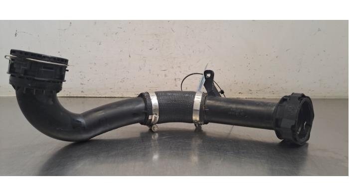 Gebrauchte Intercooler Rohr Landrover Range Rover Evoque II (LZC/LZS/LZH) 2.0 D200 MHEV 16V AWD Preis € 66,55 Mit Mehrwertsteuer angeboten von Autohandel Didier