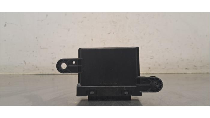 Begagnade PDC-modul Fiat 500X (334) 1.6 D 16V Multijet Pris € 48,40 Inklusive moms erbjuds av Autohandel Didier