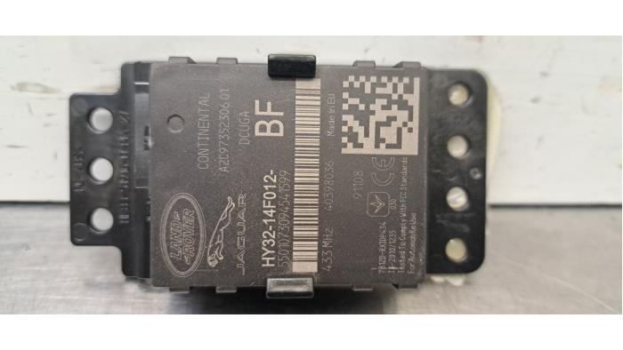 Begagnade Däcktrycksmodul Landrover Range Rover Evoque II (LZC/LZS/LZH) 2.0 D150 16V Pris € 54,45 Inklusive moms erbjuds av Autohandel Didier