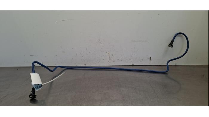 Usagé Conduit de carburant Mercedes GLC Coupe (C253) 2.2 250d 16V BlueTEC 4-Matic Prix € 24,20 Prix TTC proposé par Autohandel Didier