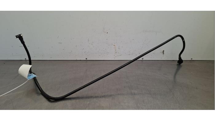 Usagé Conduit de carburant Mercedes GLC Coupe (C253) 2.2 250d 16V BlueTEC 4-Matic Prix € 24,20 Prix TTC proposé par Autohandel Didier