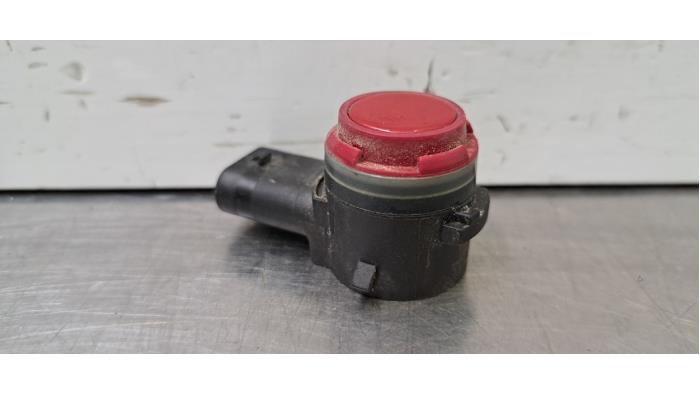 Usados Sensor PDC Tesla Model 3 Long Range AWD 75 kWh Precio € 24,20 IVA incluido ofrecido por Autohandel Didier