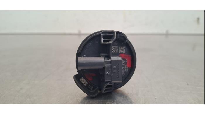 Begagnade Airbagsensor Mercedes G (463) G 400 d 2.9 24V Pris € 18,15 Inklusive moms erbjuds av Autohandel Didier