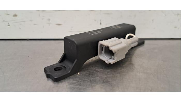 Używane Keyless Entry-Antena DFSK Fengon 5 Cena € 18,15 Z VAT oferowane przez Autohandel Didier