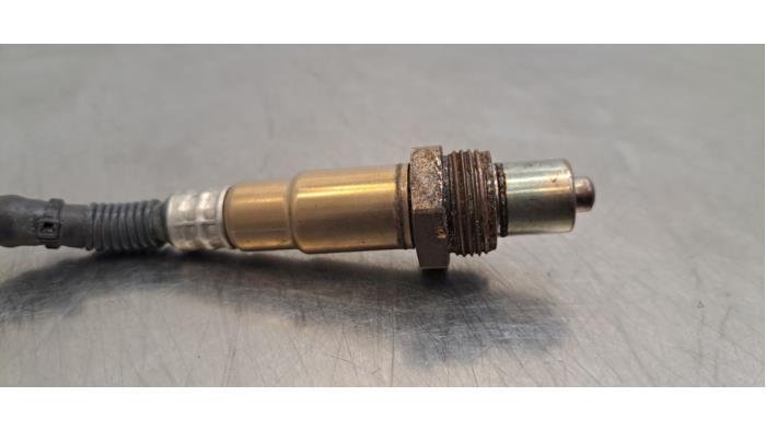 Lambda probe from a Seat Leon (KLB) 2.0 TDI 16V 2022