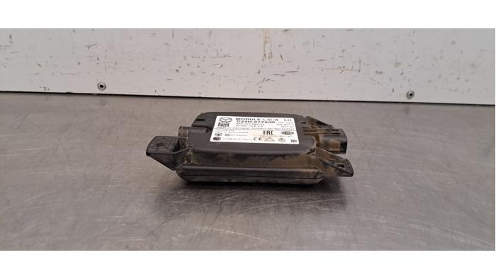 Begagnade Radarsensor Mazda CX-3 (DJ/DK) 2.0 SkyActiv-G 121 Pris € 102,85 Inklusive moms erbjuds av Autohandel Didier