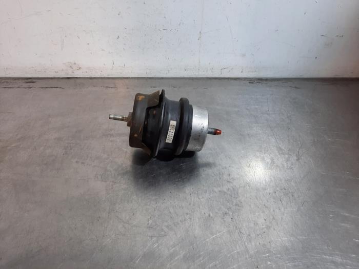 Used Engine mount Infiniti QX70 Price € 30,25 Inclusive VAT offered by Autohandel Didier