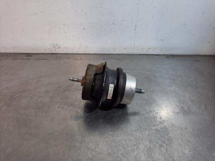 Used Engine mount Infiniti QX70 Price € 30,25 Inclusive VAT offered by Autohandel Didier