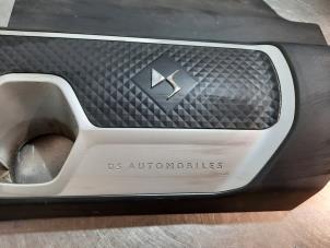 Abdeckblech Motor van een DS DS 7 Crossback 1.6 16V E-Tense 4x4 2021