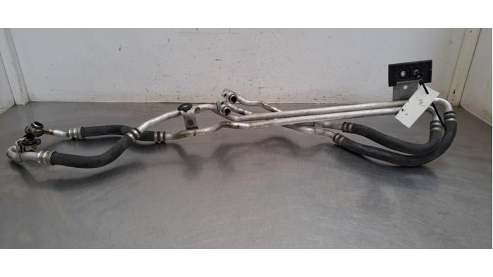 Usagé Conduit (divers) Mercedes G (463) G 400 d 2.9 24V Prix € 199,65 Prix TTC proposé par Autohandel Didier