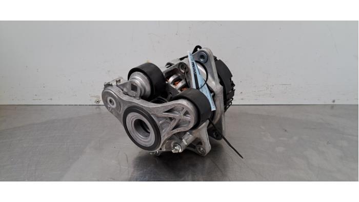 Begagnade Dynamo Alfa Romeo Tonale 1.5 VGT Hybrid Pris € 266,20 Inklusive moms erbjuds av Autohandel Didier