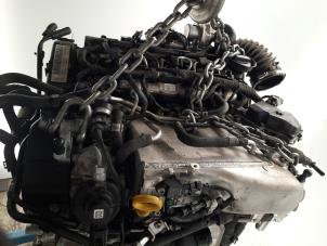 Motor van een Audi Cabrio (B4) 2.6 E 2021