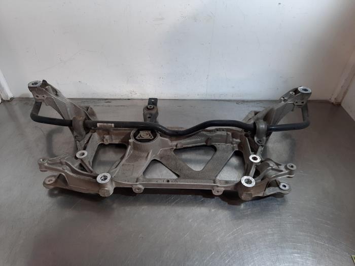 Usados Subchasis Audi Cabrio (B4) 2.6 E Precio € 459,80 IVA incluido ofrecido por Autohandel Didier
