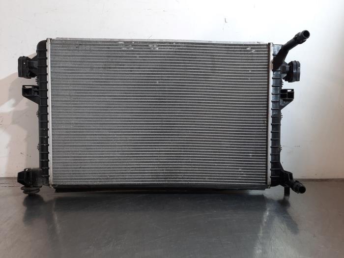 Used Radiator Audi Cabrio (B4) 2.6 E Price € 102,85 Inclusive VAT offered by Autohandel Didier