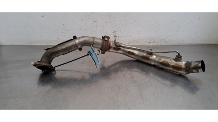 Used Exhaust middle section Jaguar F-Pace 3.0 D 24V AWD Price € 54,45 Inclusive VAT offered by Autohandel Didier