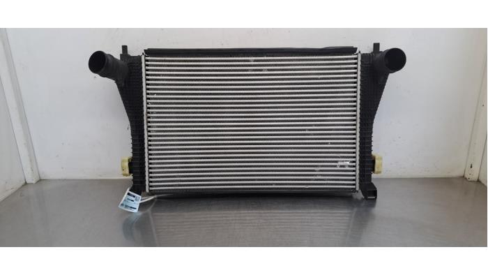Usados Intercooler Audi S3 Limousine (GYL) 2.0 T FSI 16V Precio € 133,10 IVA incluido ofrecido por Autohandel Didier