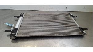 Klima Kondensor van een Peugeot Partner (EA//EF/EN/EU) 1.5 BlueHDi 100 2024