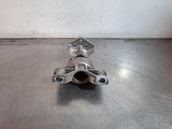Used Engine mount Ford Transit Courier 1.5 TDCi 75 Price € 60,50 Inclusive VAT offered by Autohandel Didier
