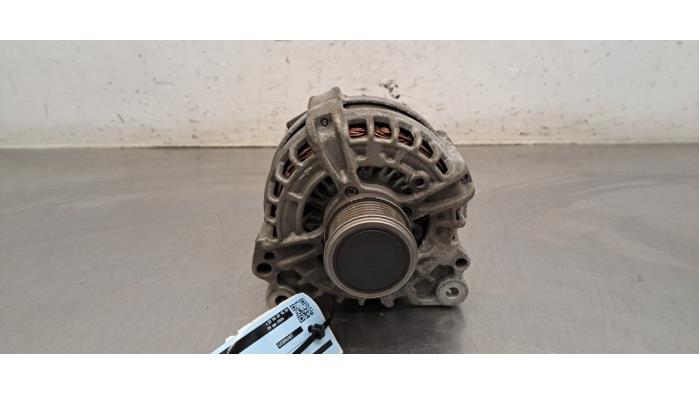 Usados Dinamo Skoda Octavia Combi (NXAC) 2.0 TDI GreenTec 16V Precio € 199,65 IVA incluido ofrecido por Autohandel Didier