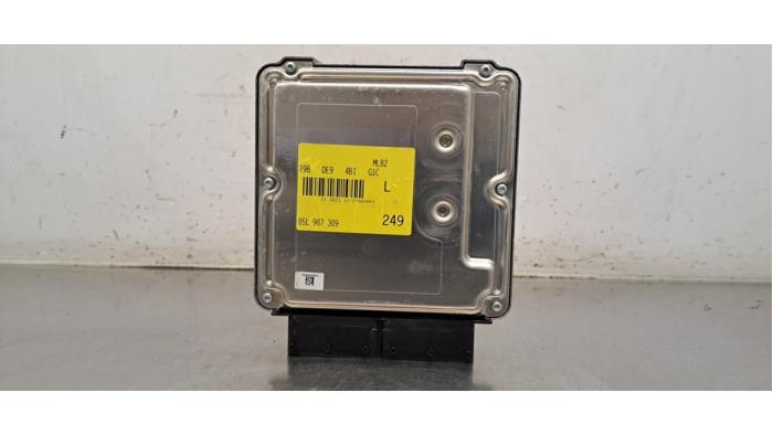 Used Engine management computer Audi A4 Avant (B9) 2.0 30 TDI Mild hybrid 16V Price € 199,65 Inclusive VAT offered by Autohandel Didier