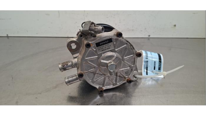 Usagé Pompe à eau Toyota Hilux V/VI 2.8 D4D-F 16V 4x4 Prix € 163,35 Prix TTC proposé par Autohandel Didier