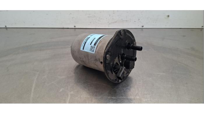 Gebrauchte Kraftstofffilter Nissan NP 300 Navara (D23) 2.3 dCi 16V 4x4 Preis € 30,25 Mit Mehrwertsteuer angeboten von Autohandel Didier