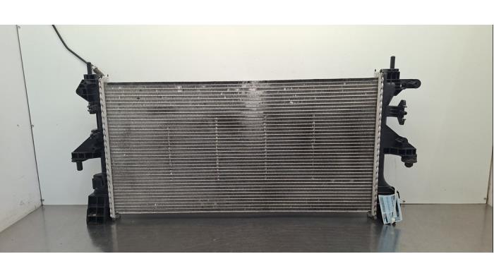 Usagé Radiateur Citroen Jumper (U9) 2.2 Blue HDi 120 Prix € 102,85 Prix TTC proposé par Autohandel Didier