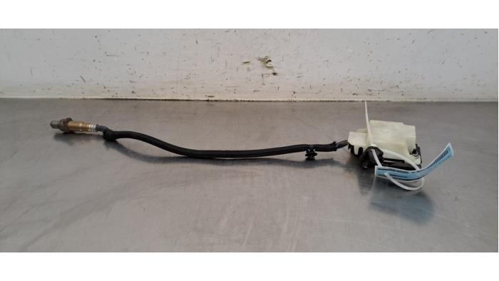 Używane Sonda lambda Citroen C5 Aircross I (A4/AC/AJ/AR) 1.5 Blue HDi 130 16V Cena € 90,75 Z VAT oferowane przez Autohandel Didier