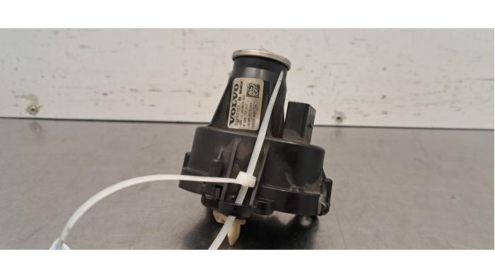 Begagnade Vortexventilmotor Volvo V40 (MV) 2.0 D2 16V Pris € 48,40 Inklusive moms erbjuds av Autohandel Didier