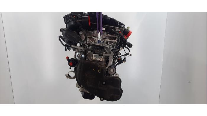 Engine from a Peugeot 2008 (UD/UK/UR/US/UX) 1.2 Hybrid 136 2024