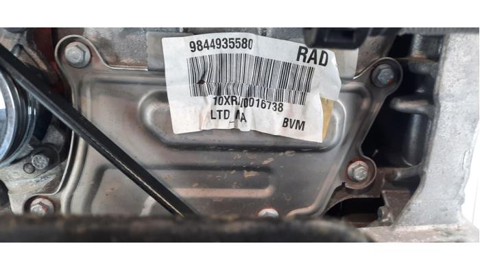 Engine from a Peugeot 2008 (UD/UK/UR/US/UX) 1.2 Hybrid 136 2024