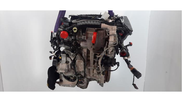 Engine from a Peugeot 2008 (UD/UK/UR/US/UX) 1.2 Hybrid 136 2024