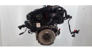 Engine from a Peugeot 2008 (UD/UK/UR/US/UX) 1.2 Hybrid 136 2024