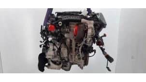 Engine from a Peugeot 2008 (UD/UK/UR/US/UX) 1.2 Hybrid 136 2024