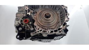 Getriebe van een Peugeot 2008 (UD/UK/UR/US/UX) 1.2 Hybrid 136 2024