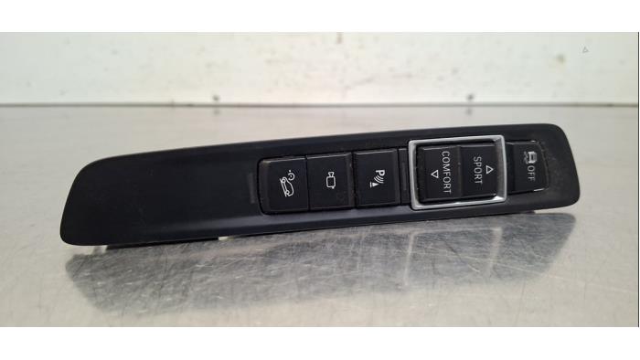 Używane Przelacznik (rózne) BMW X5 (F15) M50d 3.0 24V Cena € 48,40 Z VAT oferowane przez Autohandel Didier