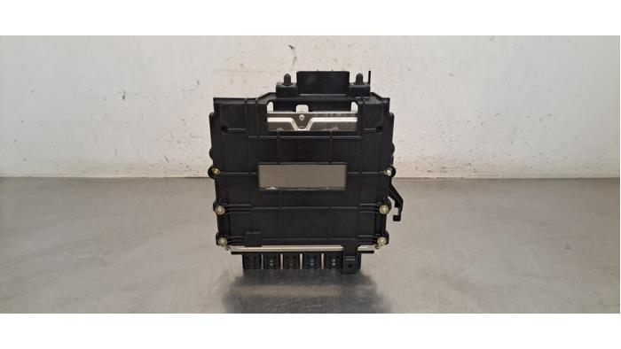 Used Engine management computer Landrover Range Rover V (LK) 3.0 D300 MHEV Price € 1.058,75 Inclusive VAT offered by Autohandel Didier